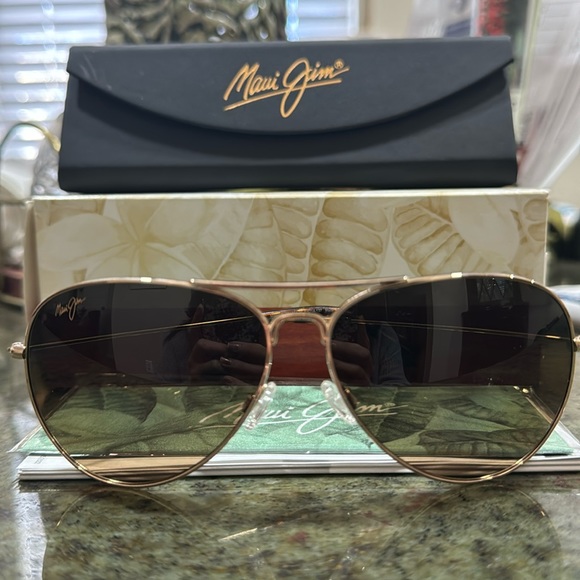 Maui Mavericks Titanium brand new sunglasses - Picture 1 of 5